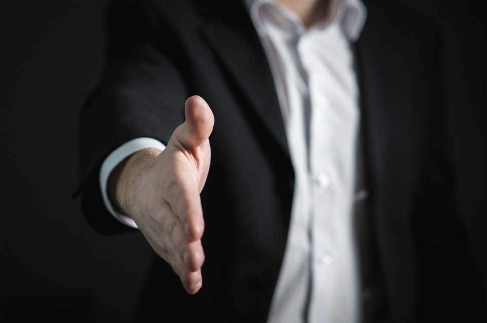 Lire Recruteurs : stages et emplois